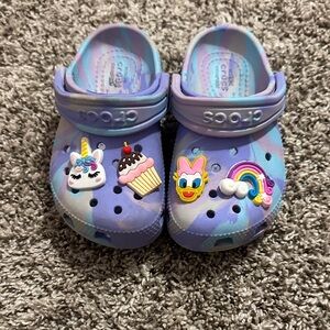 CROCS Kids' Multicolor Slippers with Fun Charms